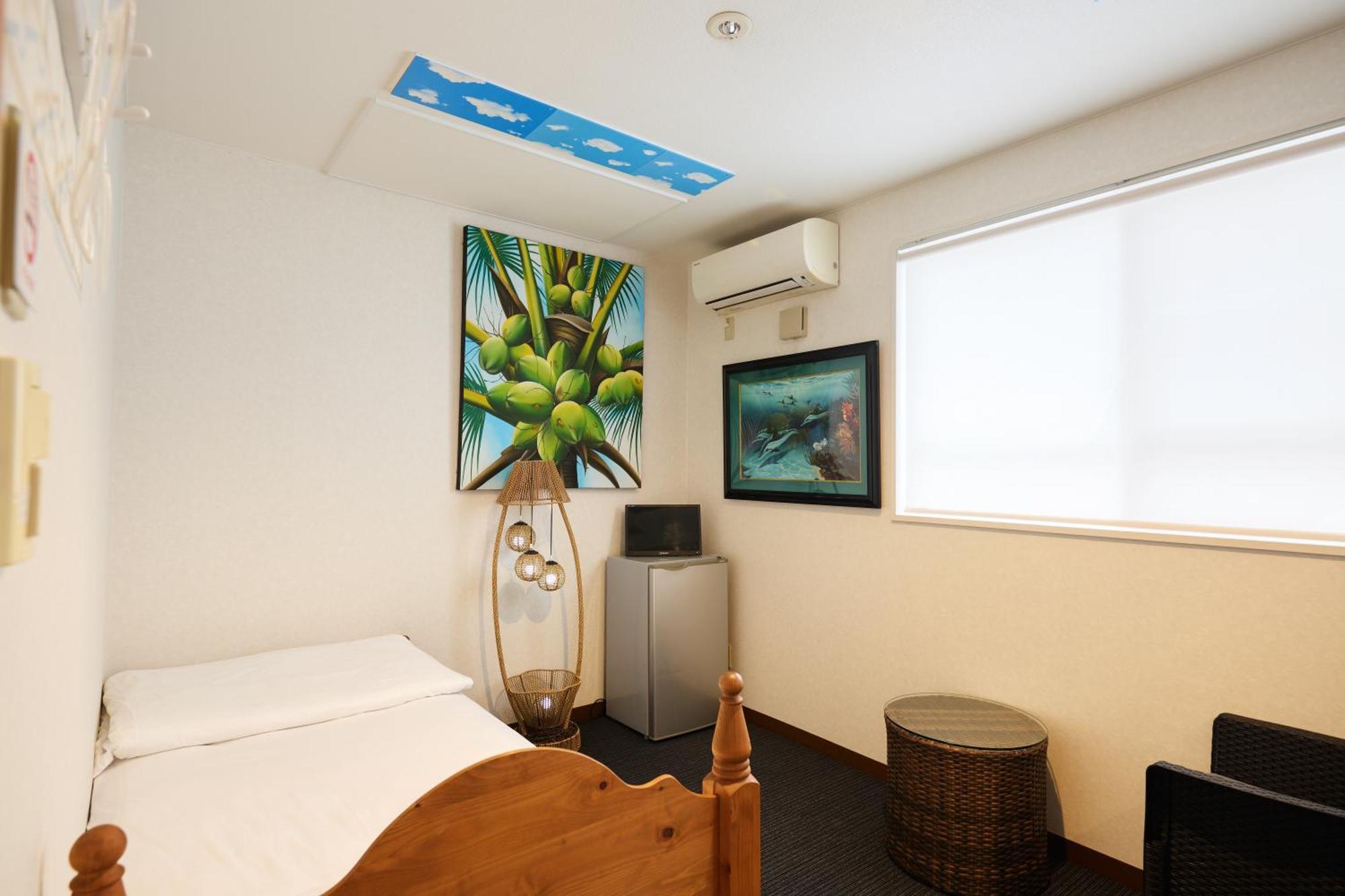 Guest House Grand Naha Esterno foto