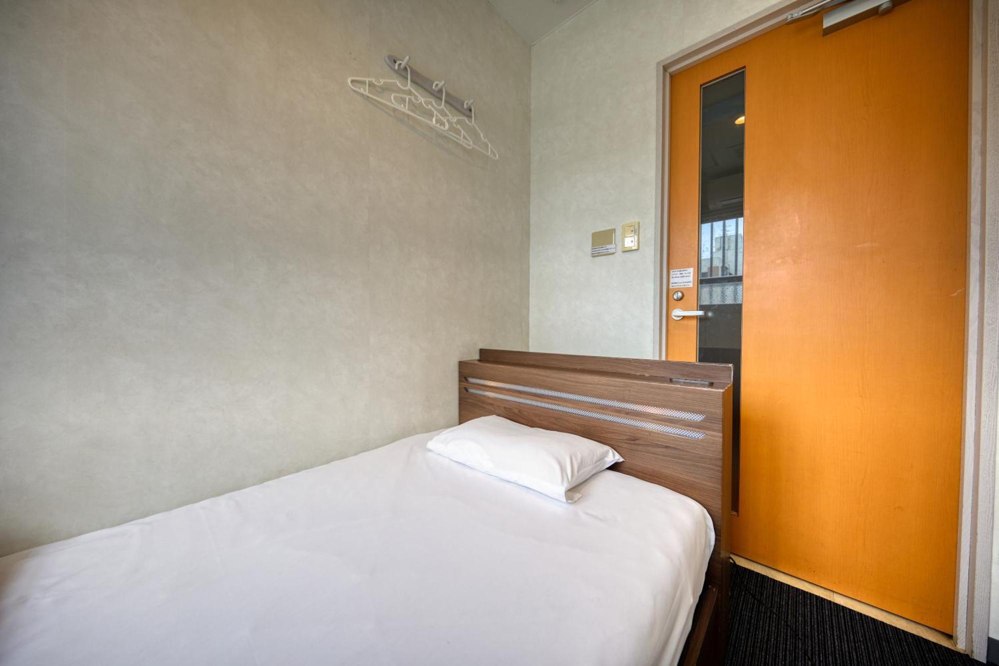 Guest House Grand Naha Esterno foto