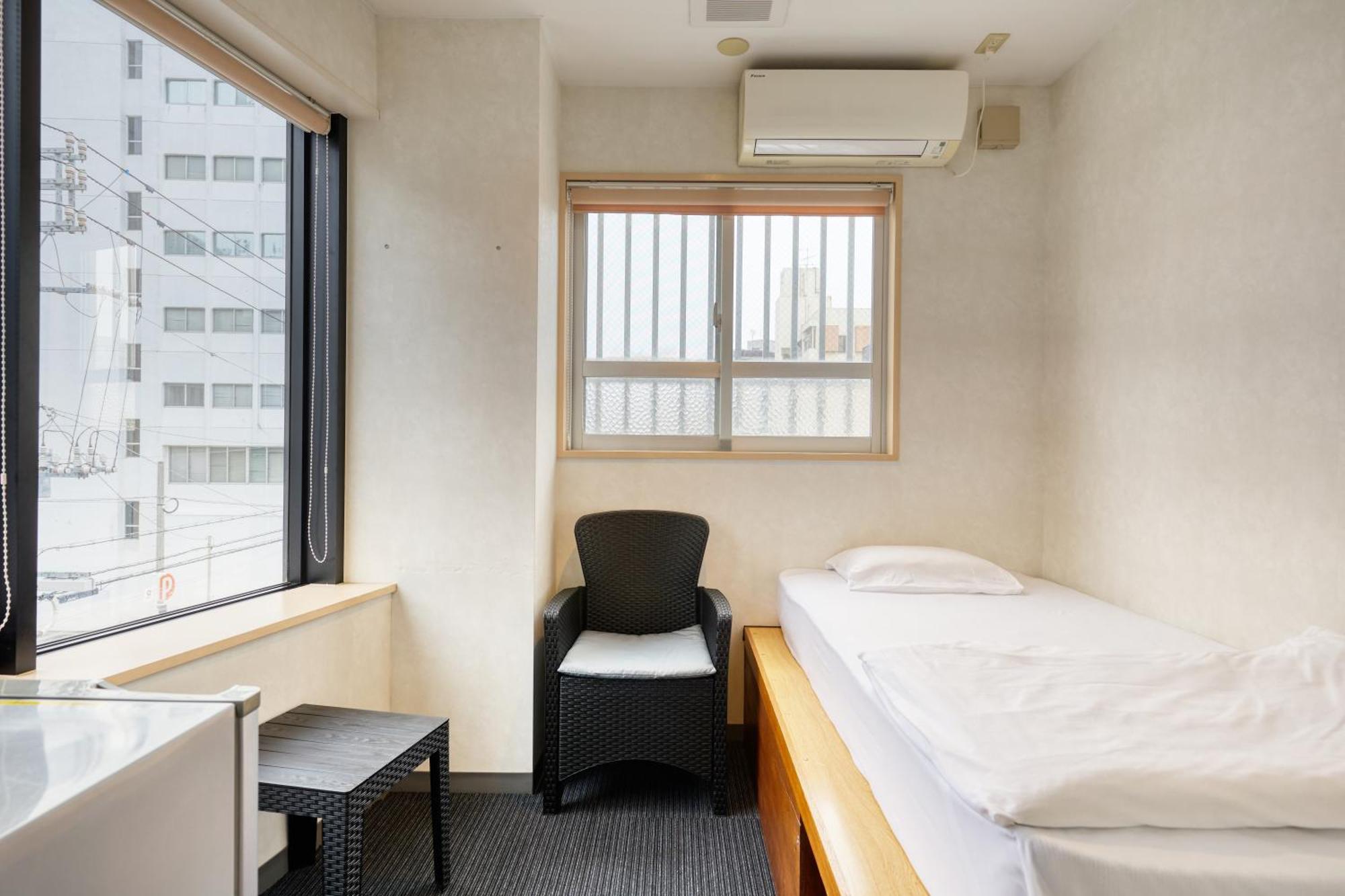 Guest House Grand Naha Esterno foto